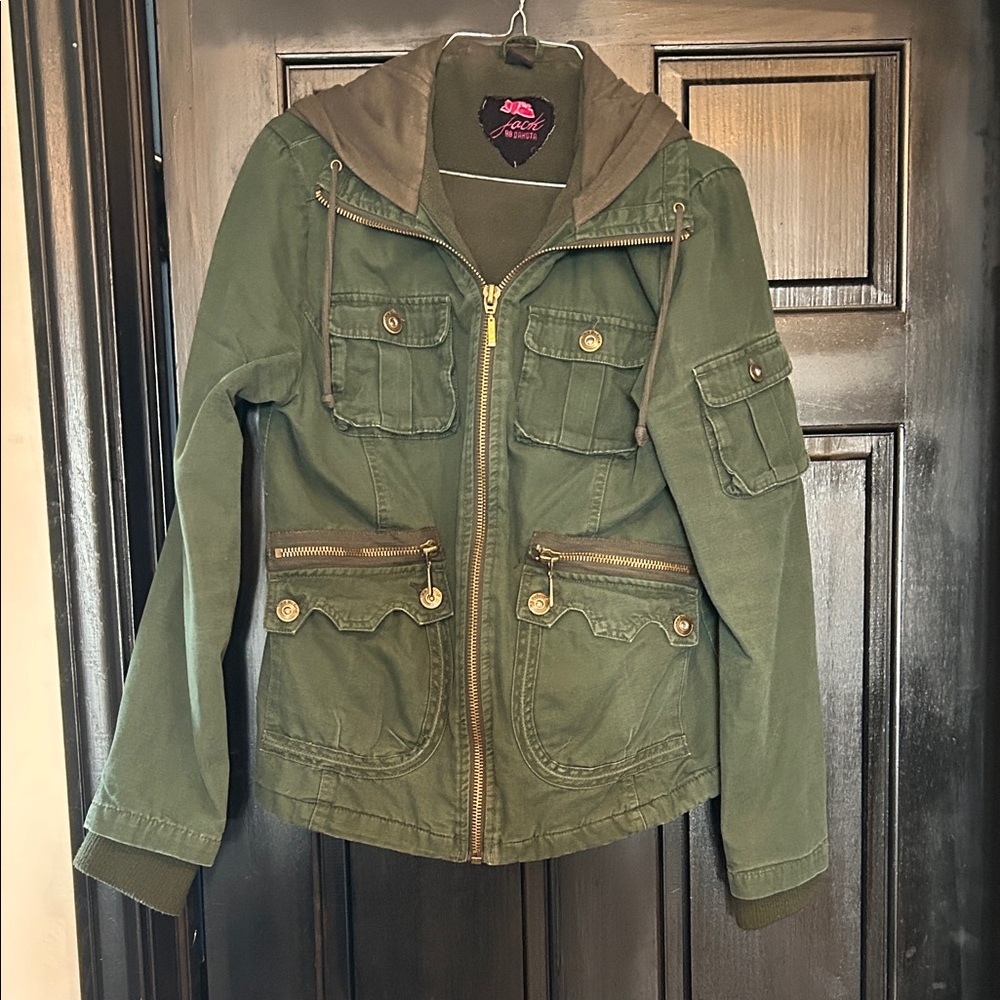 Bella Swan Twilight Jacket Sz Large BB Dakota